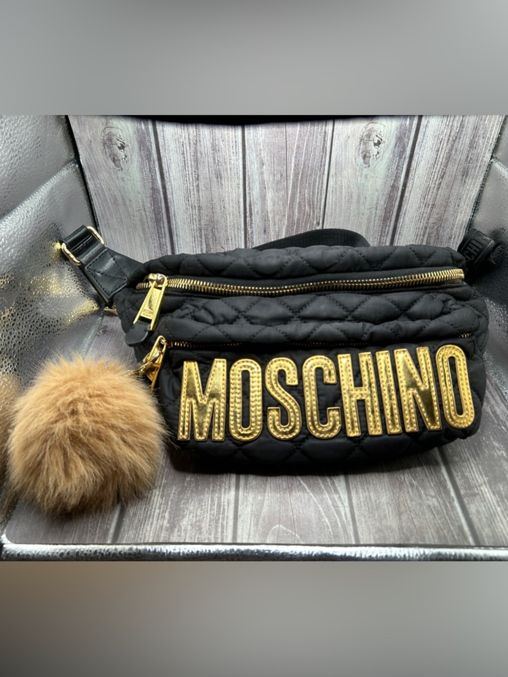 MOSCHINO Quilted Bum Bag Waist Bag Fanny Pack Black Large Gold Logo + Bag Charm - Picture 12 of 14